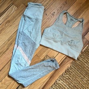 Alo pastel colored set